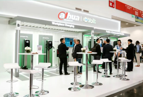 易币付(中国)D-Volt亮相2025年欧洲国际智能充电与能源展