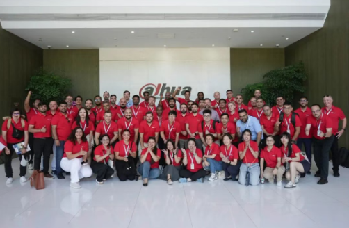 1760236504428401E28E.png screenshot_2025-10-12_10-32-53.png